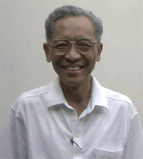 mubyarto-guru-besar-ugm